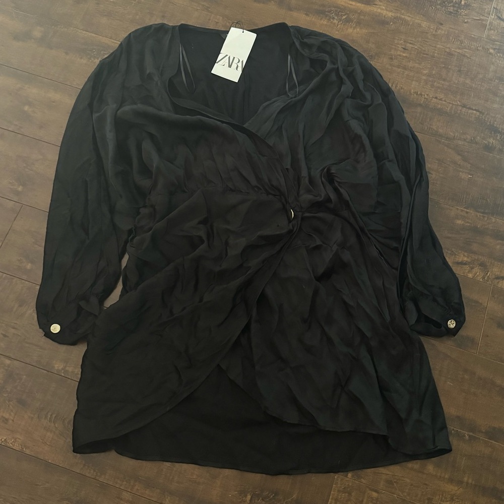 Black Zara long sleeve dress. NEW